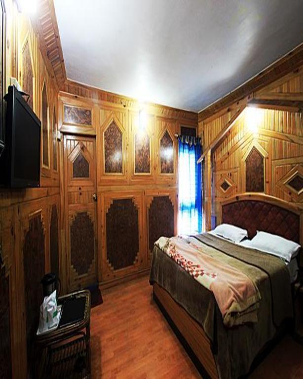 فندق أو واي أو 5227 نيو بهارات Bhīm Tāl المظهر الخارجي الصورة