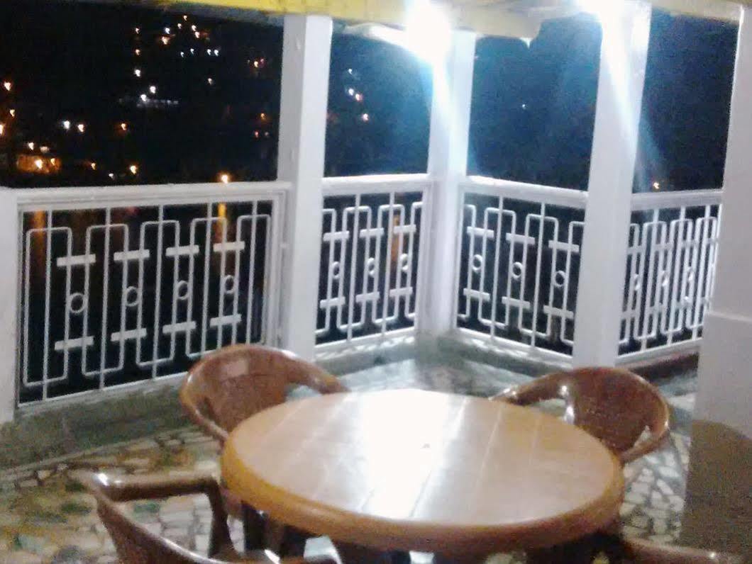 فندق أو واي أو 5227 نيو بهارات Bhīm Tāl المظهر الخارجي الصورة